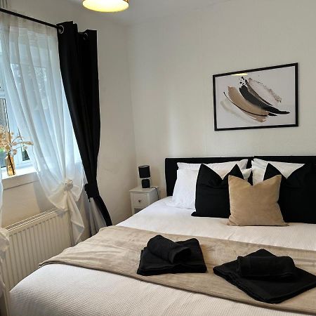 Lovely 2Bedroom 4Mins From Wimbledon Station London Exterior foto
