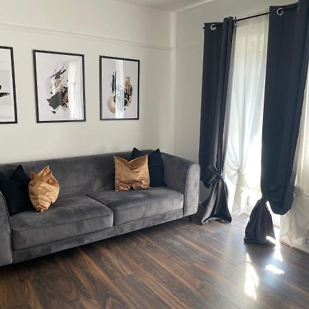 Lovely 2Bedroom 4Mins From Wimbledon Station London Exterior foto
